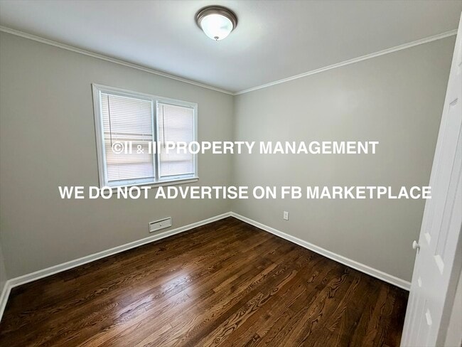 Building Photo - 315 W North Ave