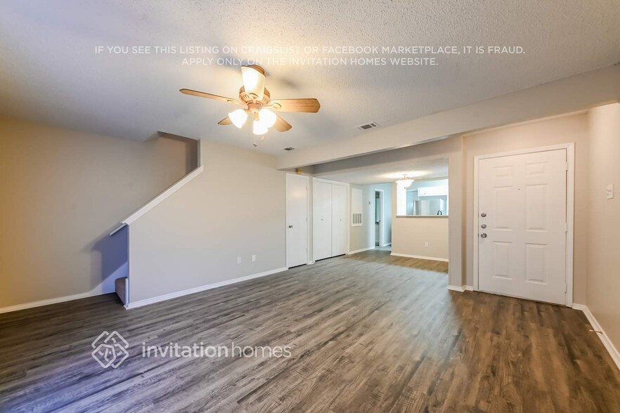 Building Photo - 1539 Sunrise Ln