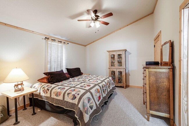 Building Photo - 2531 Recreational Road 3