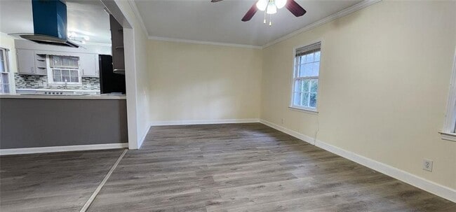 Building Photo - 2349 Valley Way