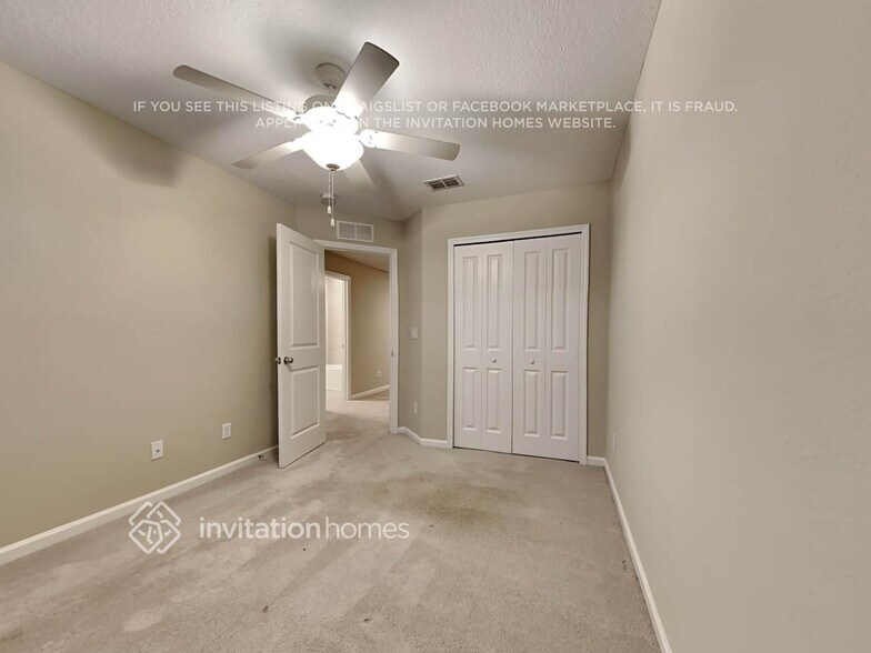 Building Photo - 1313 Grassland Ave