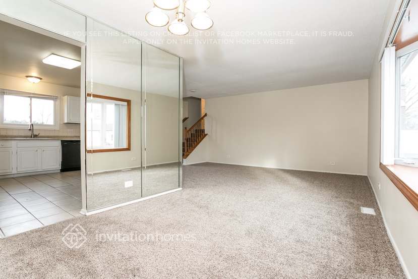 Building Photo - 229 Pheasant Rd