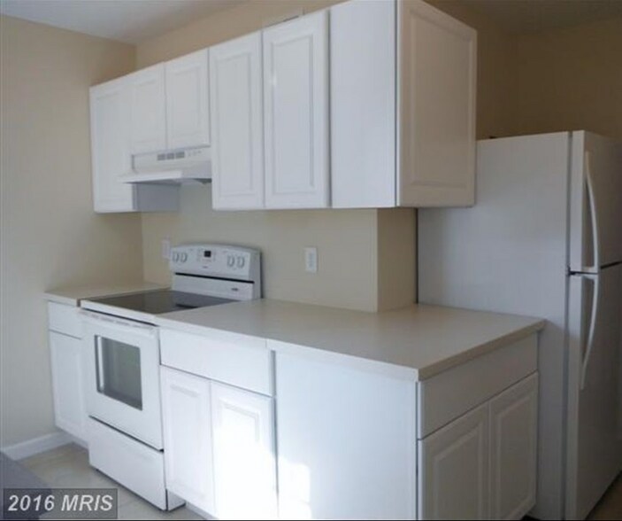 Building Photo - 0 Galveston Pl SW