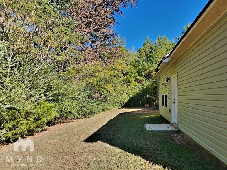 Building Photo - 141 Patriot Point Dr