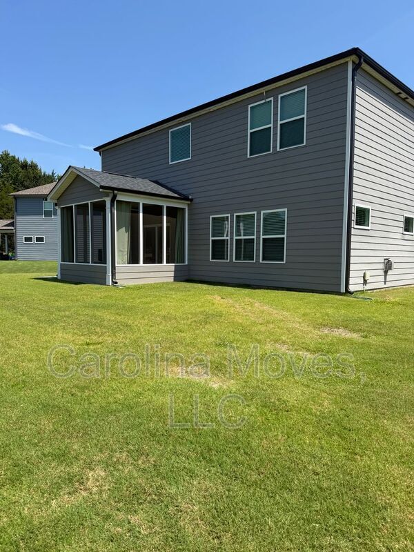 Building Photo - 2103 Greasby Ct