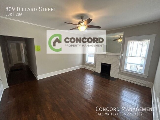 Building Photo - 809 Dillard St