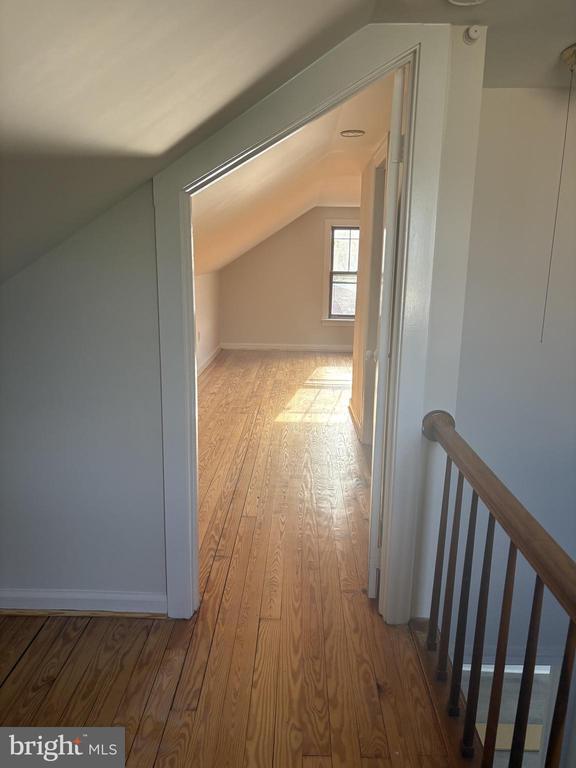 Building Photo - 331 Hanson Ave