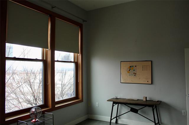 Building Photo - 2502 Live Oak St