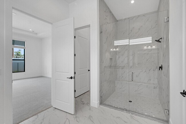 Building Photo - 9520 St Germain Dr