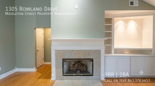 Building Photo - 1305 Rowland Dr