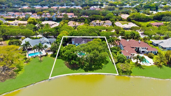 Building Photo - 18425 Long Lake Dr
