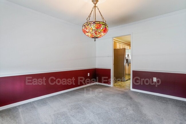 Building Photo - 77 Grassy Meadow Rd