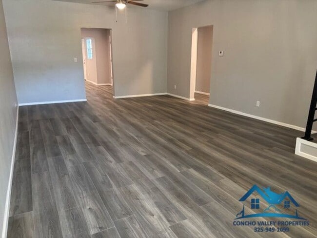 Building Photo - 1420 S David St