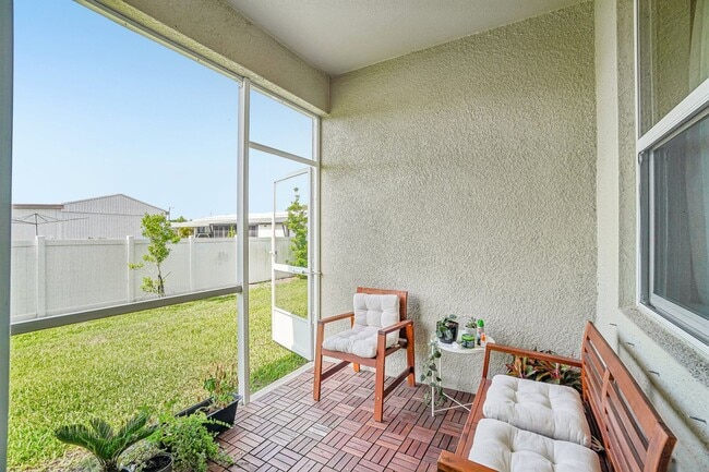 Building Photo - Heritage Oaks gated community 3/2.5/2 Townhome