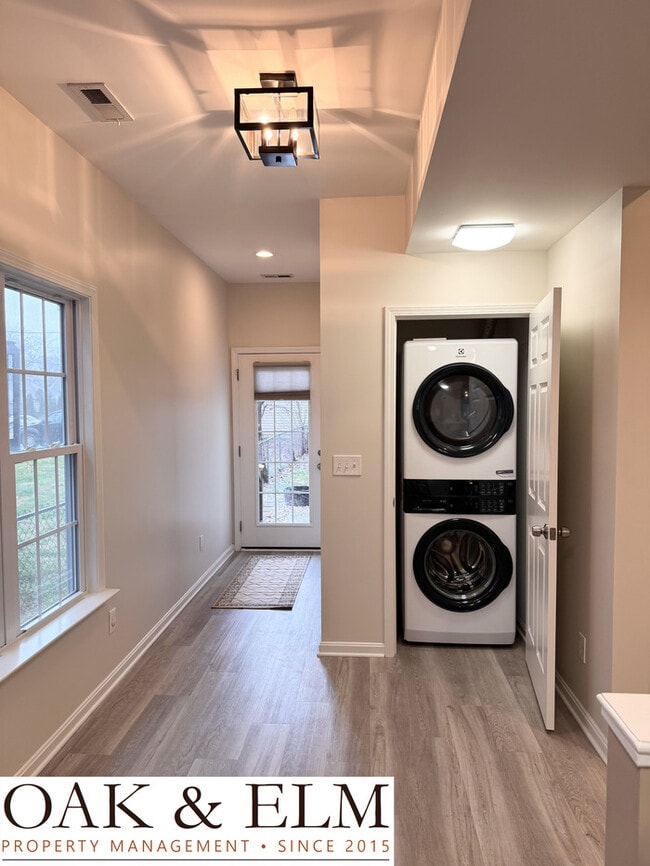 Building Photo - Beautiful 3 Bedroom Home in Prime Middletown Location Near Anchorage built in 2019!