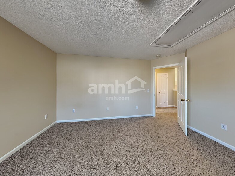 Building Photo - 3 Joggins Dr