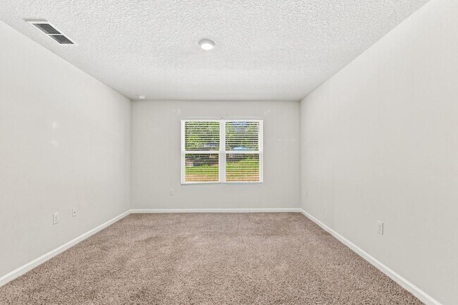 Building Photo - 3284 Chapelwood Dr