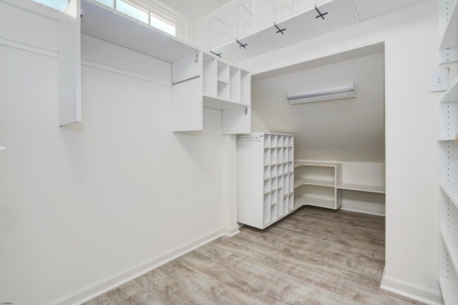 Building Photo - 113 Lighthouse Ln