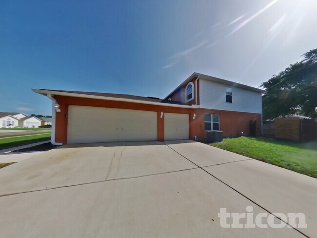 Building Photo - 2101 Ardencroft Dr