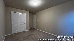Building Photo - 9826 Marbach Gdn