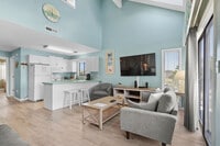 Building Photo - 1850 Colony Dr