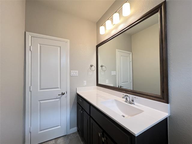 Building Photo - 1512 Bunting Dr