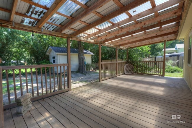 Building Photo - 301 Perdido Ave