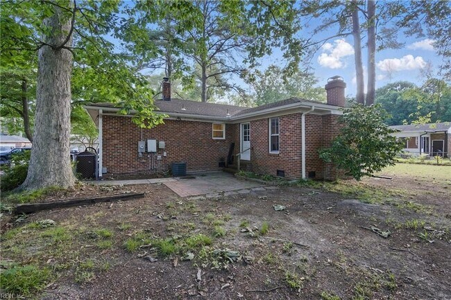 Building Photo - 4105 Clintwood Ln
