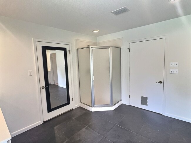 Building Photo - Spacious 4-Bedroom Home in the Desirable Gulf Hills Golf Course Community!