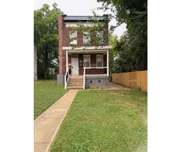 Building Photo - 5001 Palmer Ave