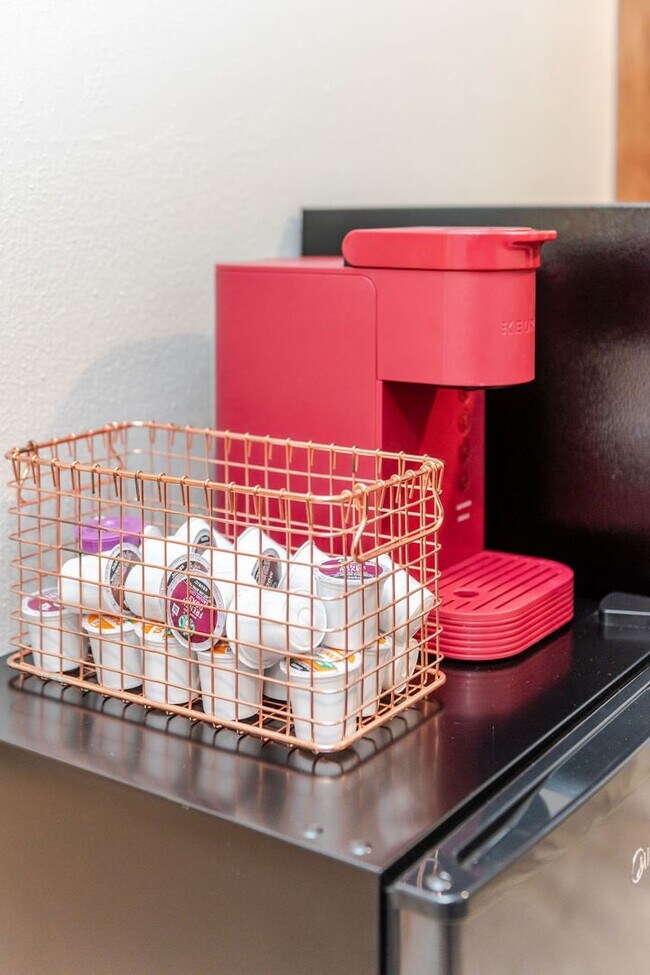 Building Photo - BRAND NEW REMODEL