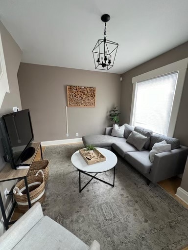 Building Photo - 204 E Blenkner St