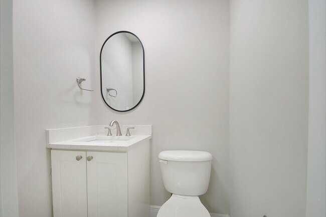 Building Photo - 1425 N Federal Hwy