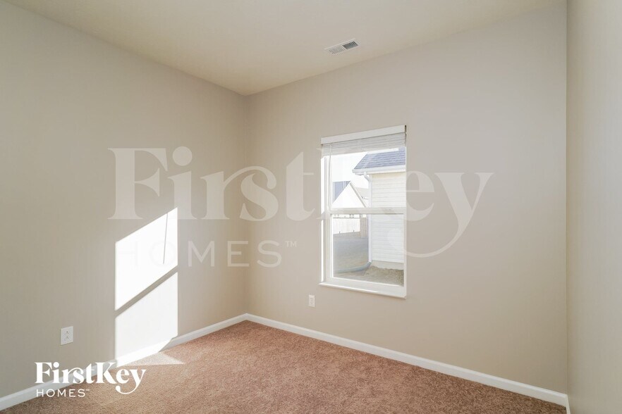 Building Photo - 1356 Crabapple Rd