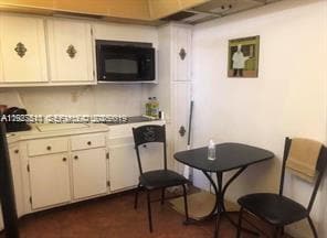 Building Photo - 2750 NE 183rd St