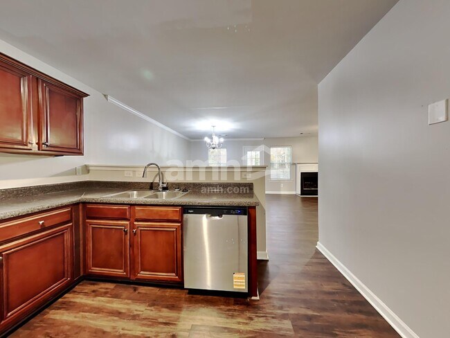 Building Photo - 367 Hidden Creek Ln