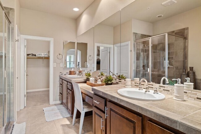 Building Photo - 20750 N 87th St