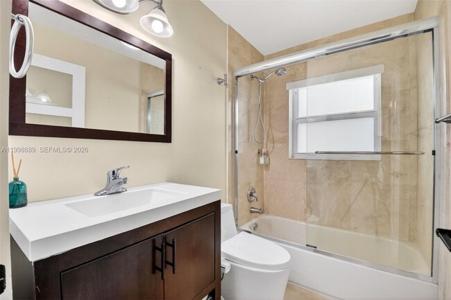 Building Photo - 9592 Majestic Way