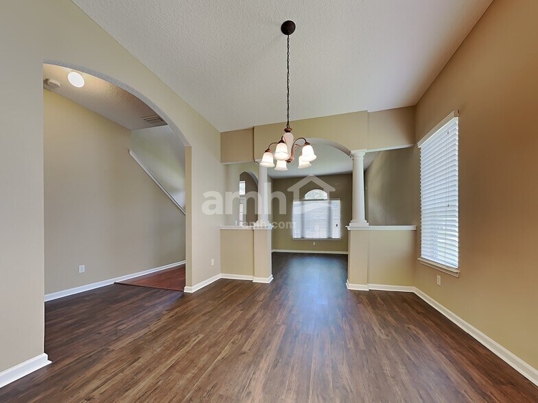 Building Photo - 11326 Scenic Point Cir