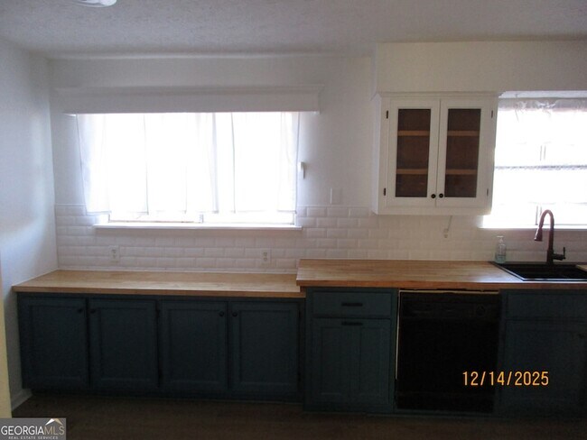 Building Photo - 2822 Chelsey Trail