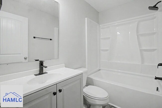 Building Photo - 188 Sunflower Cir NE