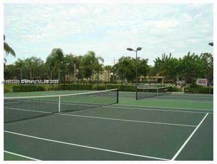 Building Photo - 731 Lyons Rd