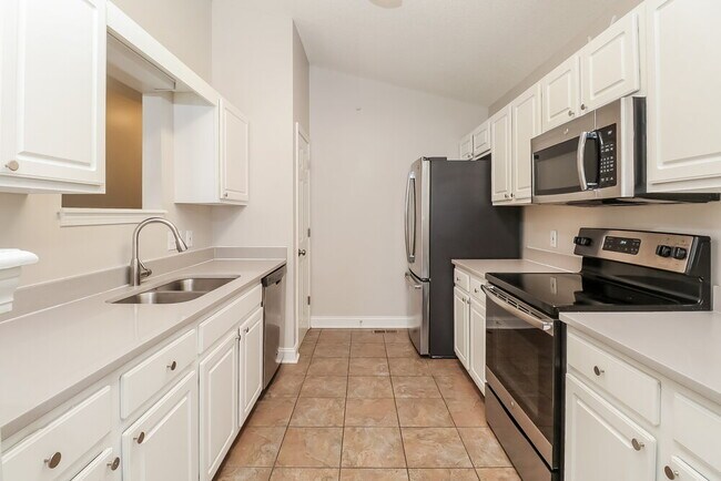 Building Photo - 4525 Carol Ct