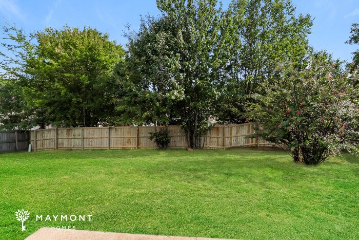 Building Photo - 2705 Timbermist Cir