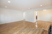 Building Photo - 3515 Military Ave
