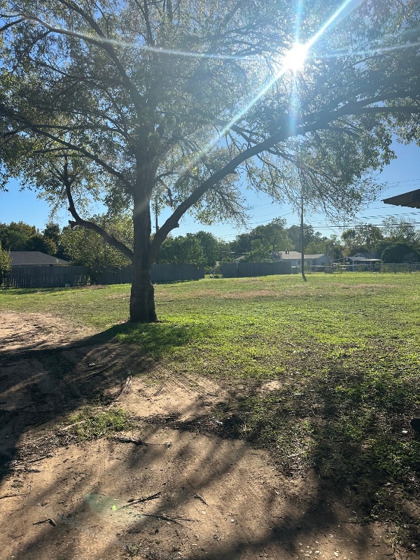 Building Photo - 1226 Oaklawn St