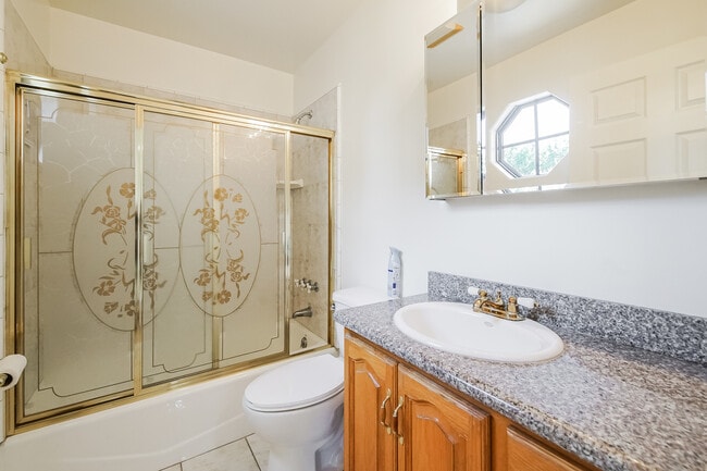 Building Photo - 17721 San Jose St