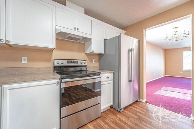 Building Photo - 15501 NE 88th St