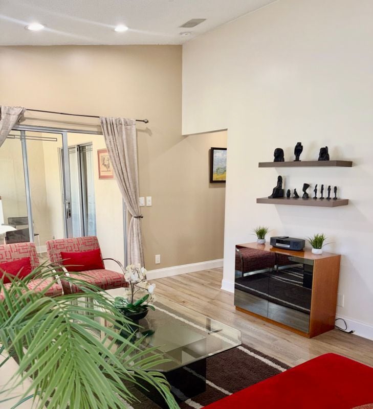 Building Photo - 8107 Summerbreeze Ln