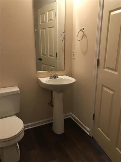 Building Photo - Spacious duplex available in Flowery Branch
